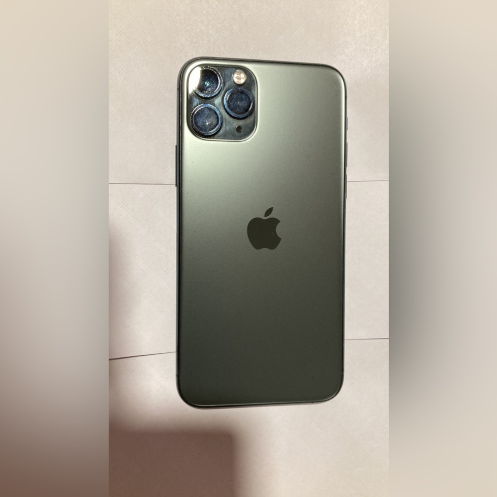 iPhone 11 (128GB) Unlocked